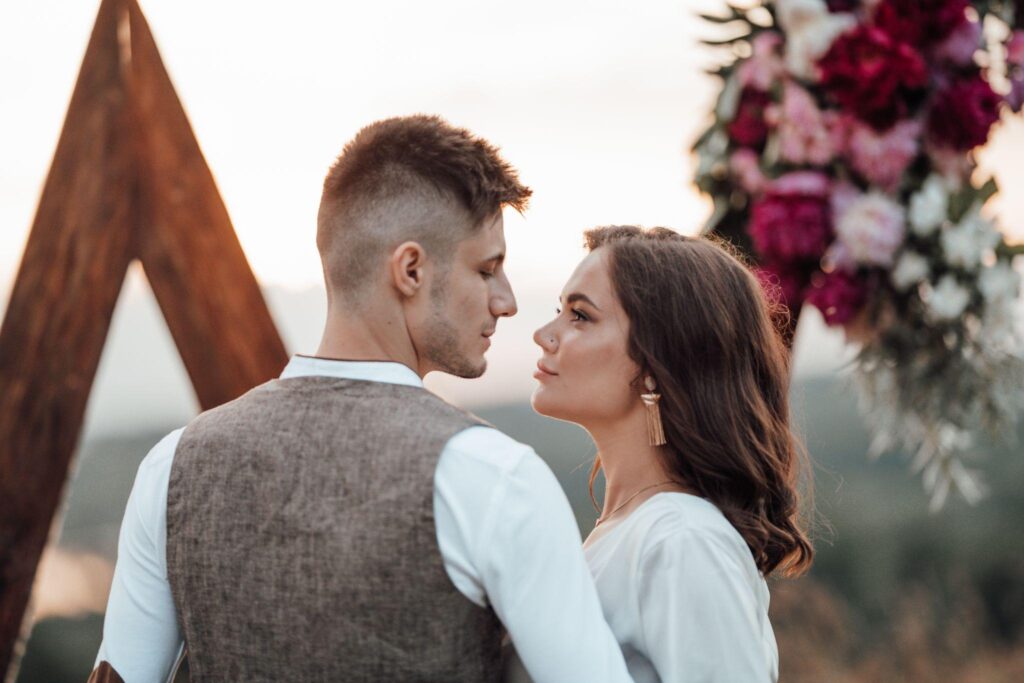 100+ Wedding Photography ideas to capture every moment 51 Couple looking out in unity