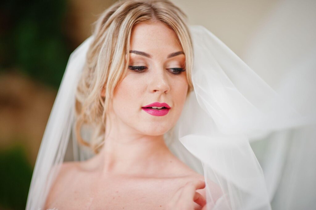 100+ Wedding Photography ideas to capture every moment 14 Detailed beauty shot of the bride