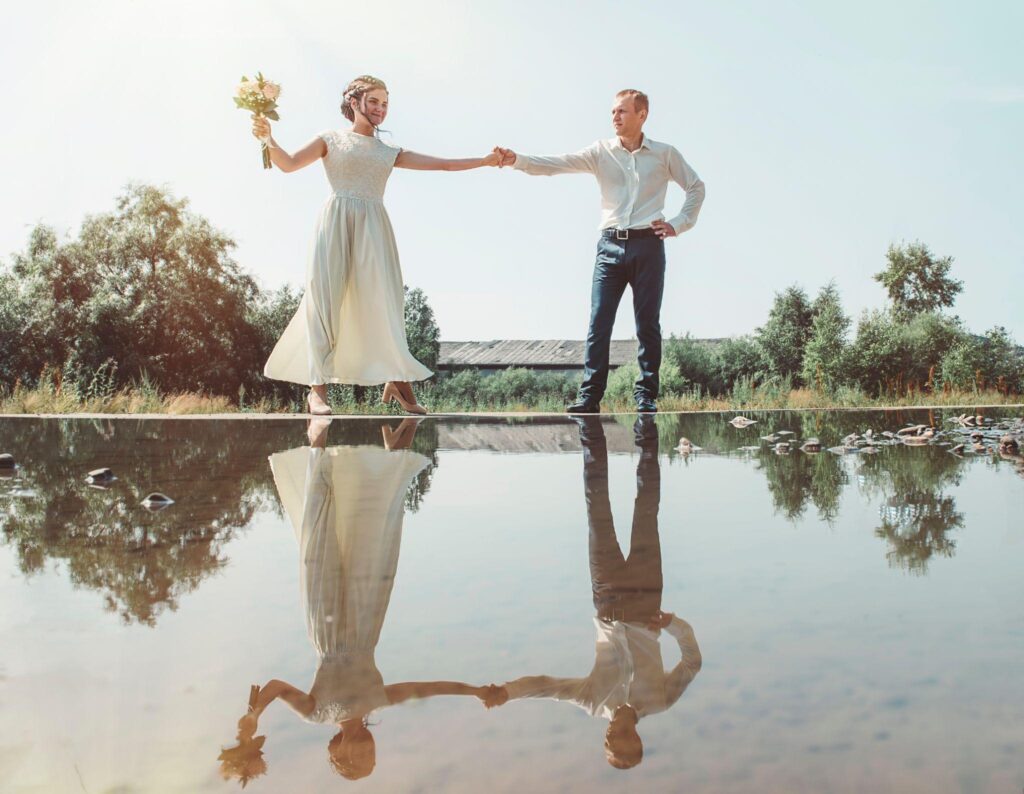 100+ Wedding Photography ideas to capture every moment 53 Reflection of couple in a water body