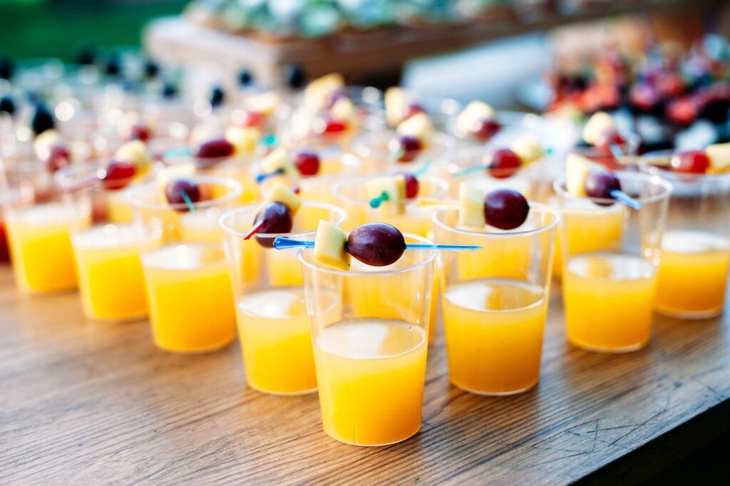 100+ Wedding Photography ideas to capture every moment 88 Signature drinks setup
