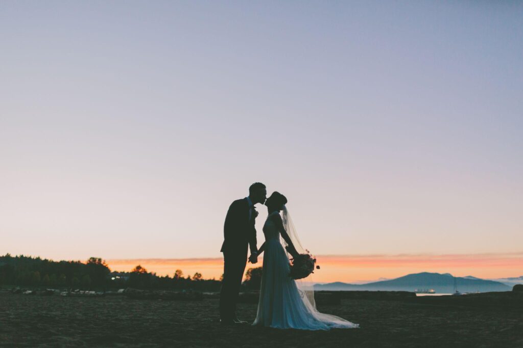 100+ Wedding Photography ideas to capture every moment 101 Silhouetted Kiss at Sunset