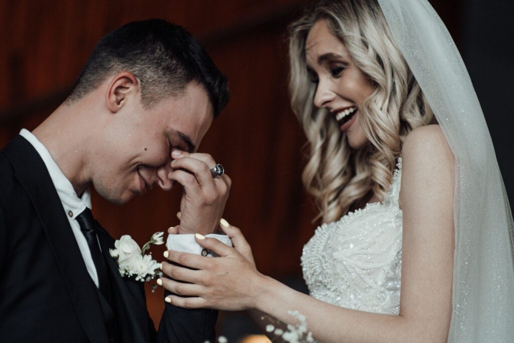 100+ Wedding Photography ideas to capture every moment 18 Wiping away happy tears shots