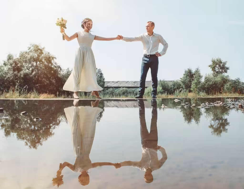 100+ Wedding Photography ideas to capture every moment 54 Reflection of couple in a water body