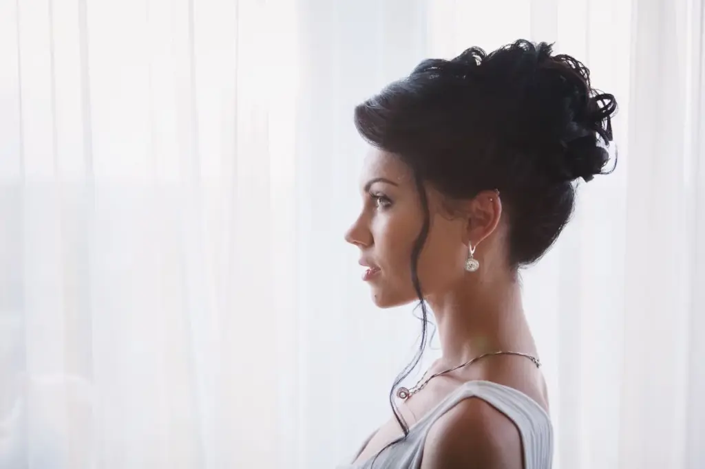 100+ Portrait Photography Ideas for Every Occasion and Style 22 Side profile for dramatic effect