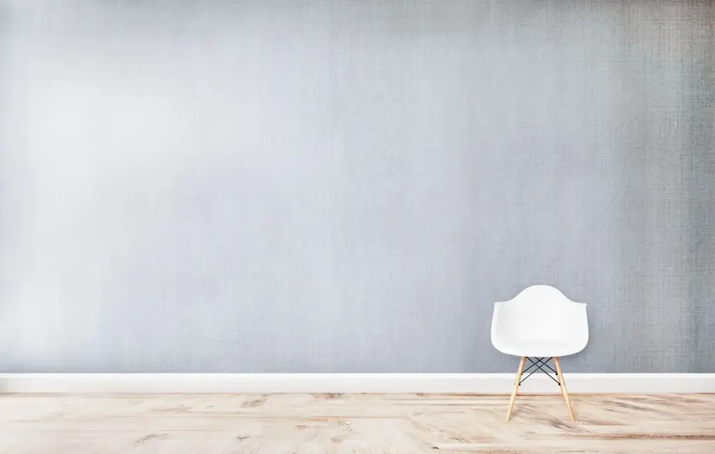 A clean and classic background goes a long way.