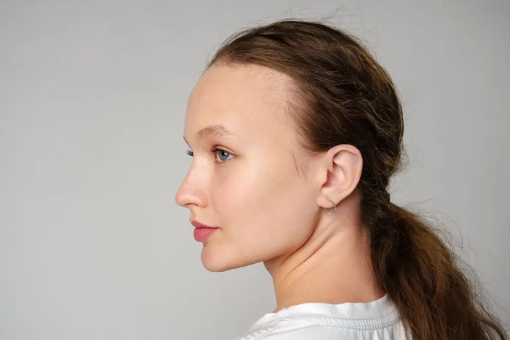 Complete profile facing the camera