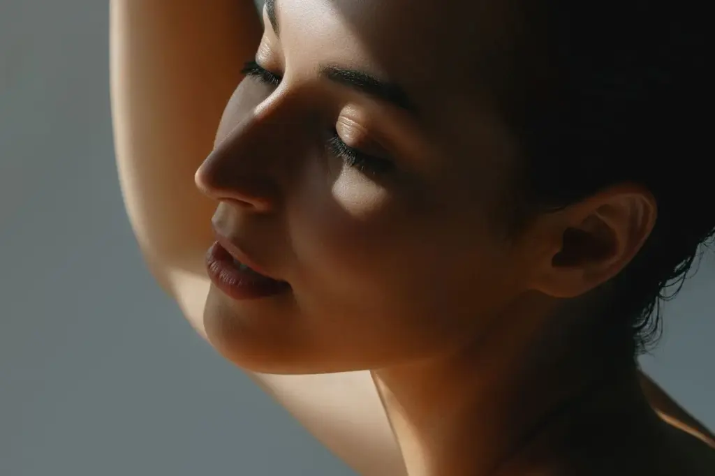 Use Soft light from above and the side